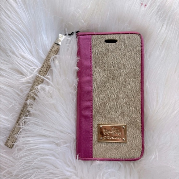 Coach Hardshell Phone Case EUC - Picture 1 of 8